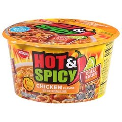 Nissin Bowl Noodles Hot & Spicy Chicken Flavor Ramen Noodle Soup 3.32 oz