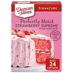 Duncan Hines Signature Perfectly Moist Strawberry Supreme Cake Mix, 15.25 oz
